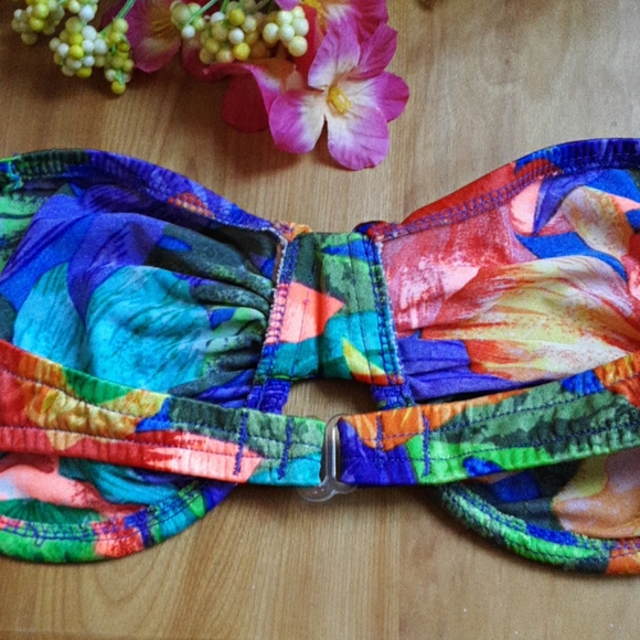 Bikini Top - Picture 3 of 4